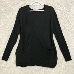 Eloquii Deep V-Neck Women's Pullover Sweater Size 26/28 Front Crossbody Feminine